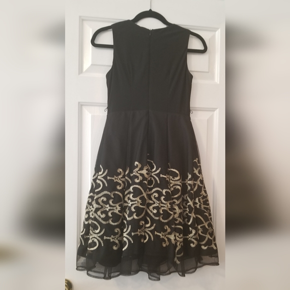 Beautiful Cocktail Dress - Picture 3 of 4